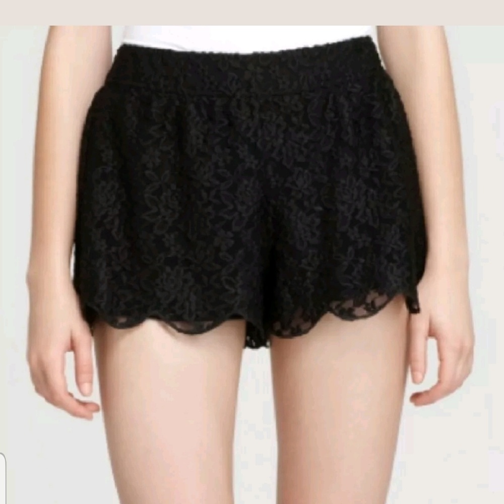 Free People Black Scalloped Floral Lace Crochet S